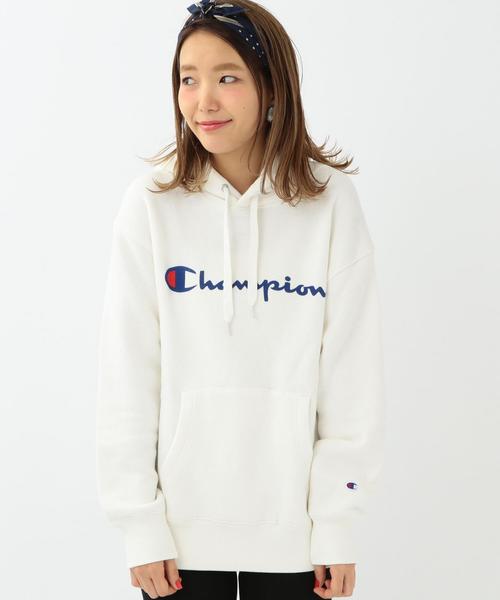 Champion(チャンピオン)の「Another Edition×Champion ロゴパーカー/ BCAE×Champion LOGO PK●(パーカー・レディース・ホワイト/ライトグレー/レッド・フリー)」の2枚目の写真