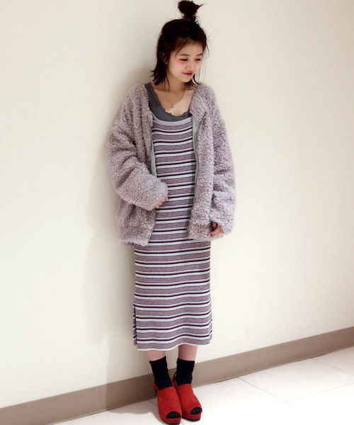 archives（アルシーヴ）の「マルチボーダーキャミワンピース（ワンピース・レディース・ピンク/グレー/ネイビー・MEDIUM）」の2枚目の写真