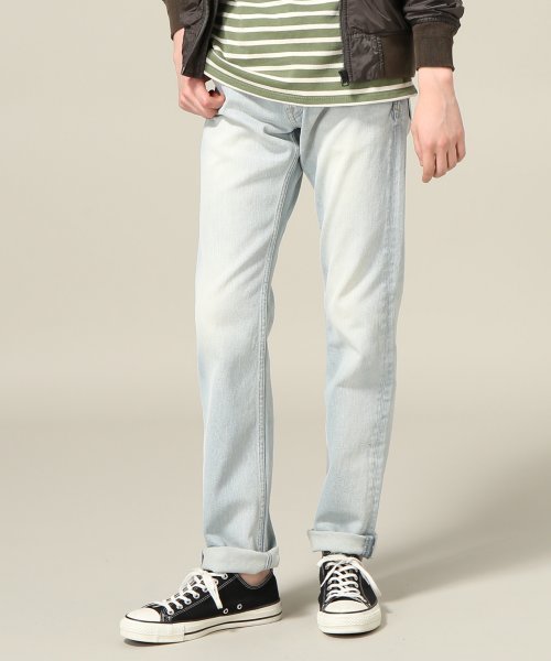 YANUK（ヤヌーク）の「◇YANUK / ヤヌーク MICHEL デニムブリーチ（デニムパンツ・メンズ・ブルー/サックスブルー・30/28/31/29/32）」の2枚目の写真