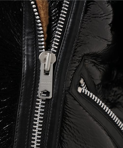 ALLSAINTS（オールセインツ）の「HAWLEY OVERSIZED SHEARLING BIKER JACKET（ムートンコート・レディース・マルチ・SMALL/X-SMALL）」の9枚目の写真