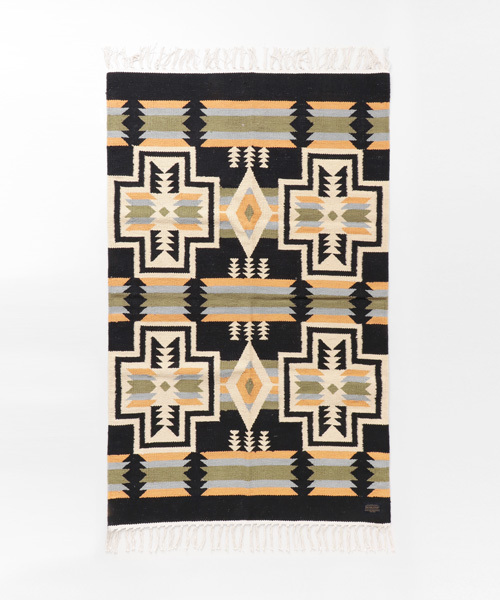 Pendleton ペンドルトン の Pendleton Fringe Large Mat ラグ マット Wear