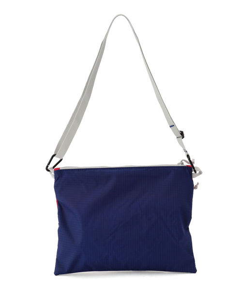 GREGORY（グレゴリー）の「GREGORY: LT サコッシュ M（ショルダーバッグ・メンズ・ブラック/ネイビー・ONE SIZE）」の4枚目の写真