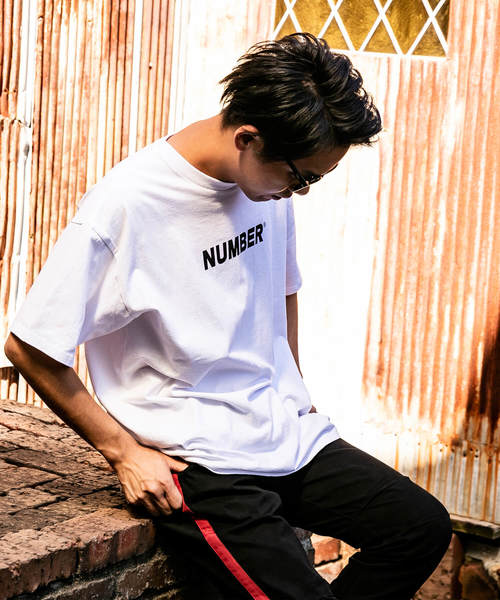NUMBER (N)INE(ナンバーナイン)の「NUMBER (N)INE DENIM(ナンバーナインデニム)GOATゴートボディ半袖Tシャツ(Tシャツ/カットソー・メンズ・ホワイト/ブラック/ネイビー/ブラウン/グレー/レッド/カーキ/サックスブルー/ピンク/オレンジ/ブルー/グリーン/ライトイエロー・SMALL/MEDIUM/LARGE)」の17枚目の写真