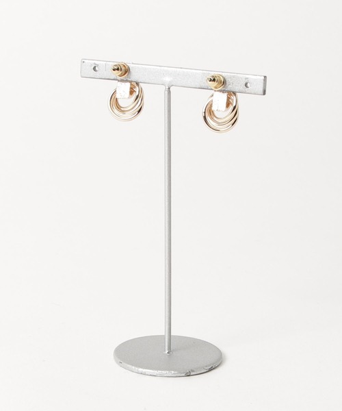 Edit Sheen（エディットシーン）の「ねじりミニピアス（ピアス（両耳用）・レディース・ゴールド/シルバー・FREE）」の3枚目の写真