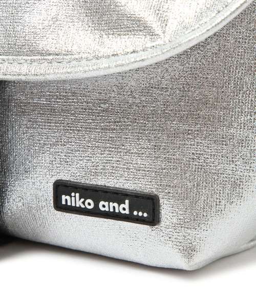 niko and...(ニコアンド)の「オリジナルメッセンジャーバッグ(メッセンジャーバッグ・レディース・ブラック/グレー/カーキ/ピンク/ブラウン/シルバー/ベージュ・FREE/0)」の8枚目の写真
