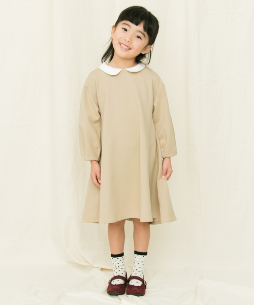 URBAN RESEARCH DOORS(アーバンリサーチドアーズ)の「付け襟フレアワンピース(KIDS)(ワンピース・キッズ・ベージュ/ネイビー・120/105/135)」の21枚目の写真
