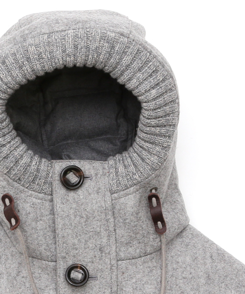 International Gallery BEAMS(インターナショナルギャラリービームス)の「【商品紹介】MONCLER / BEAUMONT(ダウンジャケット/コート・メンズ・グレー・3/4/0/2/1)」の6枚目の写真
