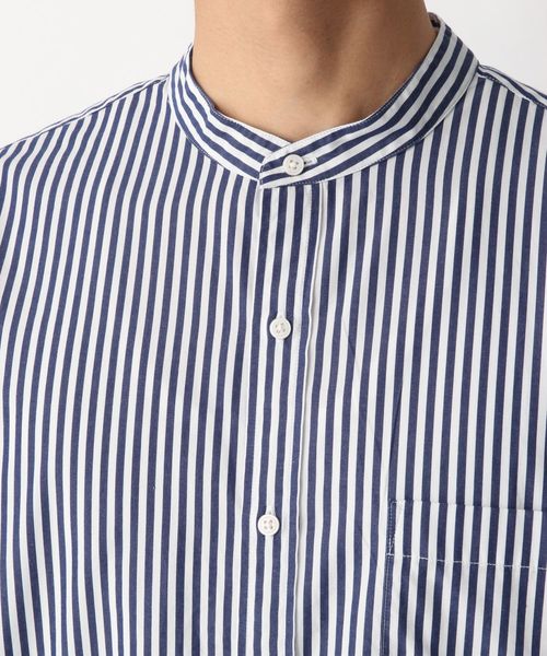 GLOBAL WORK（グローバルワーク）の「ファインスムースストライプバンドカラーシャツ/817740（シャツ/ブラウス・メンズ・ブルー系その他/グレー系その他7/ブルー系その他7・SMALL/MEDIUM/LARGE/X-LARGE）」の9枚目の写真