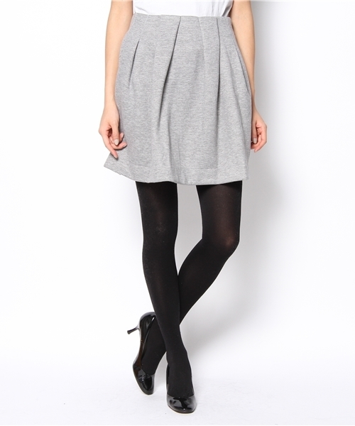 Chico（チコ）の「裏毛ボリュームフレアSK（スカート・レディース・ネイビー/グレー/グリーン/ブラック・FREE）」の3枚目の写真