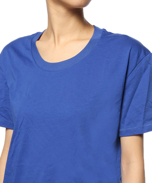 ACNE（アクネ）の「Bijou Generic PSS14（Tシャツ/カットソー・レディース・ホワイト/ブラック/グレー/ブルー・SMALL/X-SMALL）」の6枚目の写真