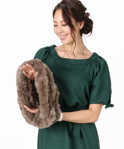 sankyo shokai(サンキョウショウカイ)の「レッキスファーロングスヌード(ネックウォーマー/スヌード・レディース・ブラック/ダークブラウン/ミックスグレー/ピンク/ダークパープル/モカ/ブラウン系その他/ワイン/グレイッシュベージュ・FREE)」の16枚目の写真