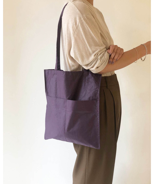 TODAYFUL(トゥデイフル)の「コーティングトートバッグ(トートバッグ・レディース・ベージュ/パープル/キナリ・FREE)」の3枚目の写真