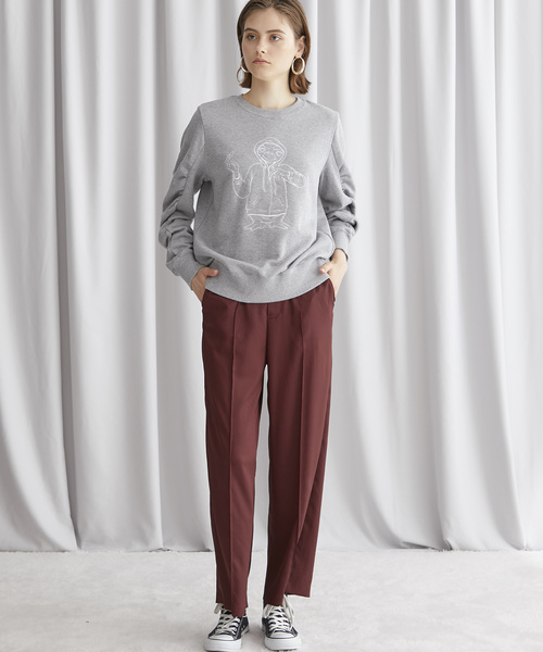 MUVEIL（ミュベール）の「【MUVEIL(ミュベール)】E.T.刺繍トレーナー