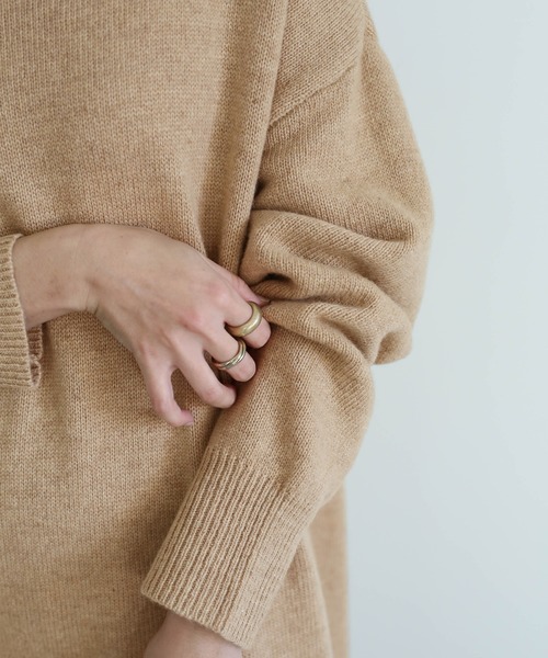 select MOCA（セレクトモカ）の「ウールタートルロングニット/リブスリーブビックシルエットニットワンピース（ニット/セーター・レディース・ベージュ/ブラウン・FREE）」の12枚目の写真