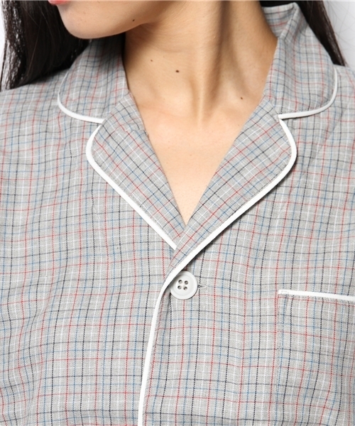 BEAMS BOY(ビームスボーイ)の「BEAMS BOY / チェック パジャマシャツ(シャツ/ブラウス・レディース・グレー/チャコールグレー・ONE SIZE)」の6枚目の写真