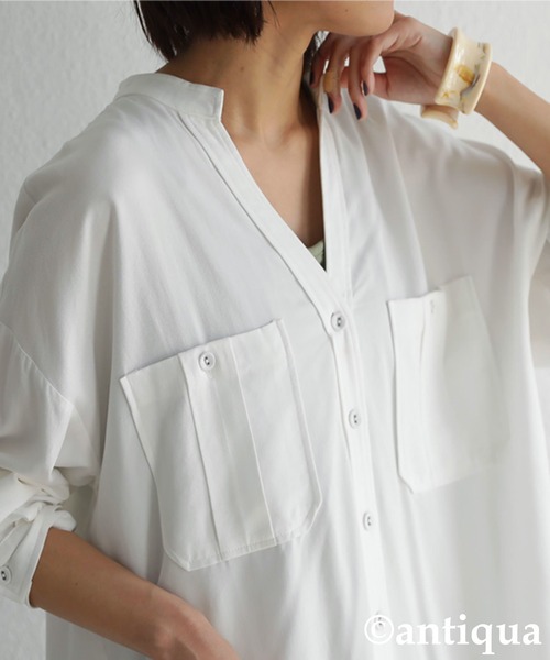 antiqua(アンティカ)の「「大人が選びたい。」Vネックスタンドカラーシャツ(その他トップス・レディース・ブラック/オフホワイト/カーキ・FREE)」の11枚目の写真