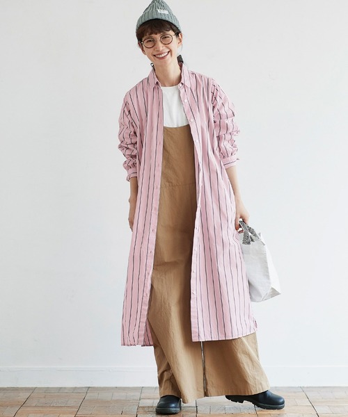 Sunny clouds（サニークラウズ）の「サニークラウズ　ｆｅａｔ．Ｓｈｕｔｔｌｅ　Ｎｏｔｅｓ　ｋａｚｕｍｉのサロペット〈レディース〉（サロペット/オーバーオール・レディース・ベージュ・MEDIUM/LARGE/X-LARGE/XX-LARGE/NM）」の9枚目の写真