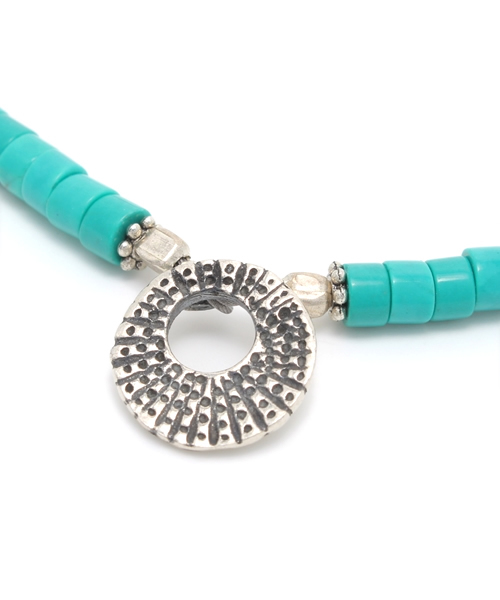 NANO universe(ナノユニバース)の「smbati/Turquoise×Silver Ak(アンクレット・メンズ・ターコイズブルー・LARGE)」の2枚目の写真
