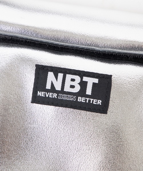 WEGO（ウィゴー）の「WEGO/ロールフラップロゴショルダーバッグ（ショルダーバッグ・レディース・シルバー/ブラック・FREE）」の17枚目の写真