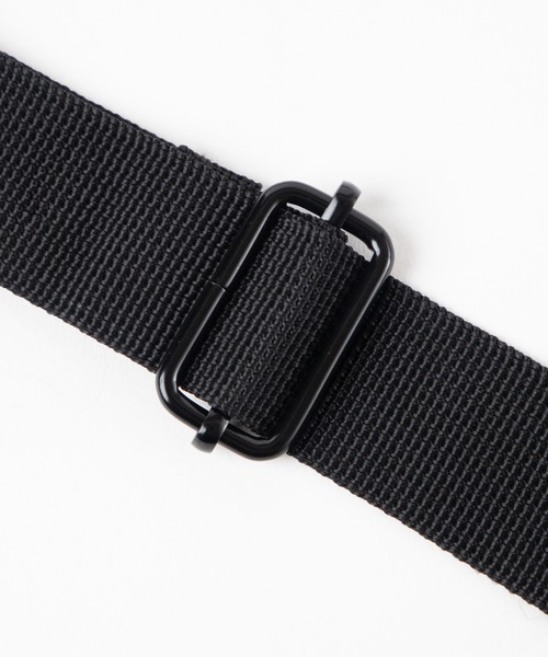 WEGO（ウィゴー）の「WEGO/ロールフラップロゴショルダーバッグ（ショルダーバッグ・レディース・シルバー/ブラック・FREE）」の9枚目の写真