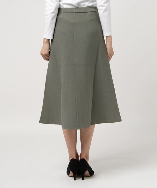 FLUID(フルイド)の「Fluid.(フルイド) WASHABLE HIGHSTRETCH HOLLOW YARN(スカート・レディース・ネイビー/カーキ・1/2)」の4枚目の写真