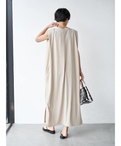 AMERICAN HOLIC（アメリカンホリック）の「バックドレープフレンチスリーブマキシワンピース　＊〇（ワンピース・レディース・ブラウン/ブルー/ベージュ/ブラック・M/L）」の20枚目の写真