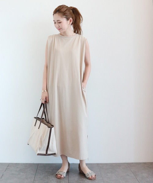 AMERICAN HOLIC（アメリカンホリック）の「バックドレープフレンチスリーブマキシワンピース　＊〇（ワンピース・レディース・ブラウン/ブルー/ベージュ/ブラック・M/L）」の7枚目の写真