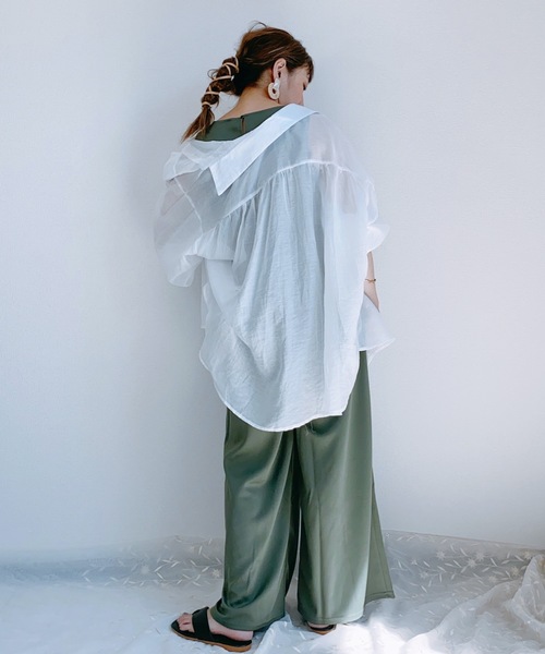 ap retro（アプレトロ）の「ポケット付きシアボリュームシャツ【ZOZO限定アイテム】（シャツ/ブラウス・レディース・オフホワイト/ブラック・FREE）」の3枚目の写真