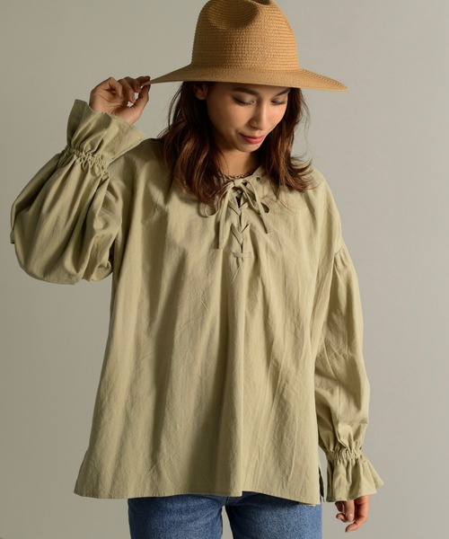 Auntie Rosa Holiday（アンティローザホリデー）の「2WAYレースアップギャザーブラウス（シャツ/ブラウス・レディース・ホワイト/ブラック/ライトグリーン・FREE）」の16枚目の写真