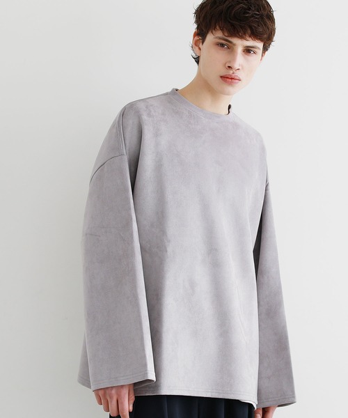 LILL（リル）の「フェイクスウェードサイドスリットビッグシルエットプルオーバー（Tシャツ/カットソー・メンズ・ブラック/ベージュ/グレー/サックスブルー/チャコール・M/L）」の3枚目の写真