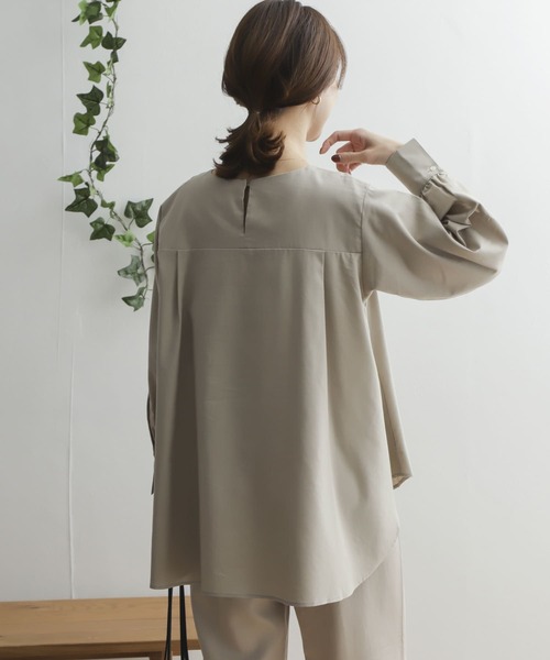 URBAN RESEARCH DOORS（アーバンリサーチドアーズ）の「バックフレア