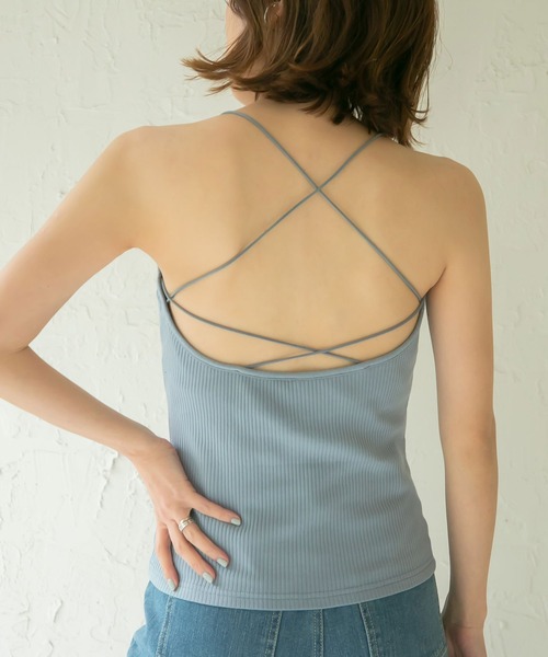 rectangle（レクタングル）の「カップ付バックオープンクロスキャミ（キャミソール・レディース・ブラック/ベージュ/パープル/オフホワイト/ブルー・FREE）」の5枚目の写真