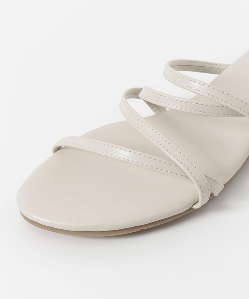 URBAN RESEARCH Sonny Label（アーバンリサーチサニーレーベル）の「アシンメトリーラインサンダル（サンダル・レディース・ブラウン/ブラック/アイボリー・MEDIUM/LARGE/SMALL）」の12枚目の写真