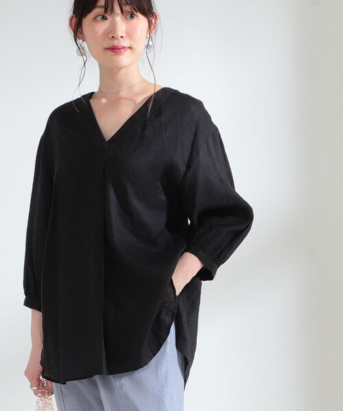 Ray BEAMS（レイビームス）の「Ray BEAMS / リネン コクーン Vネック シャツ（シャツ/ブラウス・レディース・ホワイト/ブラック/ラベンダー・ONE SIZE）」の2枚目の写真