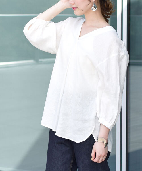 Ray BEAMS（レイビームス）の「Ray BEAMS / リネン コクーン Vネック シャツ（シャツ/ブラウス・レディース・ホワイト/ブラック/ラベンダー・ONE SIZE）」の7枚目の写真