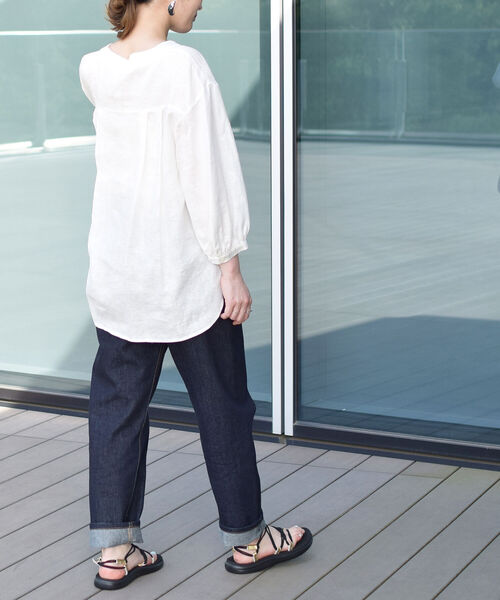 Ray BEAMS（レイビームス）の「Ray BEAMS / リネン コクーン Vネック シャツ（シャツ/ブラウス・レディース・ホワイト/ブラック/ラベンダー・ONE SIZE）」の8枚目の写真