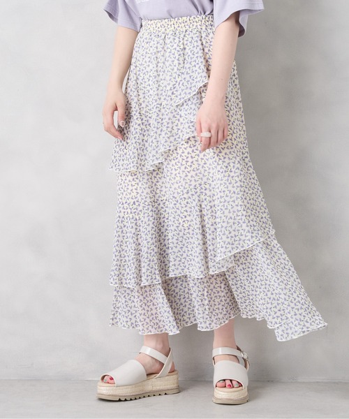 OLIVE des OLIVE（オリーブデオリーブ）の「ゆれカワティアードスカート（スカート・レディース・オフホワイト/ラベンダー/ブラック×パープル・FREE）」の3枚目の写真