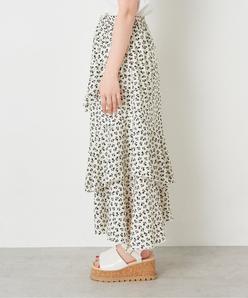 OLIVE des OLIVE（オリーブデオリーブ）の「ゆれカワティアードスカート（スカート・レディース・オフホワイト/ラベンダー/ブラック×パープル・FREE）」の4枚目の写真