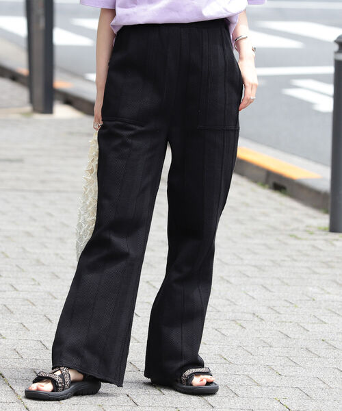 Ray BEAMS（レイビームス）の「Ray BEAMS / ヘリンボーン フレア パンツ（その他パンツ・レディース・ライトグリーン/オフホワイト/ブラック・1/0）」の16枚目の写真