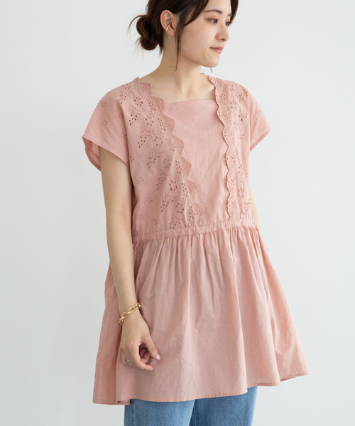 Sugar spoon（シュガースプーン）の「・SUGAR SPOON スカラップレースチュニック＊（Tシャツ/カットソー・レディース・ラベンダー/ブラック/ピンク/オフホワイト・FREE）」の4枚目の写真