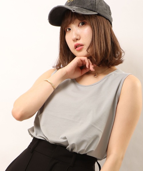 FUNALIVE（ファンアライブ）の「je crois soi 接触冷感UVカット加工 ノースリーブカットソー（Tシャツ/カットソー・レディース・オフホワイト/ブラック/ブルー/レッド/オレンジ/グレー・FREE）」の3枚目の写真