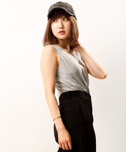 FUNALIVE（ファンアライブ）の「je crois soi 接触冷感UVカット加工 ノースリーブカットソー（Tシャツ/カットソー・レディース・オフホワイト/ブラック/ブルー/レッド/オレンジ/グレー・FREE）」の20枚目の写真