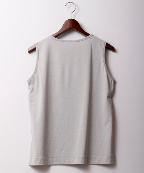 FUNALIVE（ファンアライブ）の「je crois soi 接触冷感UVカット加工 ノースリーブカットソー（Tシャツ/カットソー・レディース・オフホワイト/ブラック/ブルー/レッド/オレンジ/グレー・FREE）」の17枚目の写真