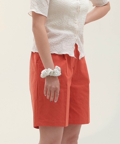 Mayree（メイリー）の「【Korea Select】タックワイドハーフパンツ（チノパンツ・レディース・レンガ/ライトベージュ/ホワイト・FREE）」の5枚目の写真