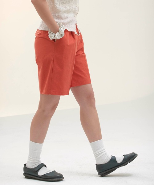 Mayree（メイリー）の「【Korea Select】タックワイドハーフパンツ（チノパンツ・レディース・レンガ/ライトベージュ/ホワイト・FREE）」の9枚目の写真