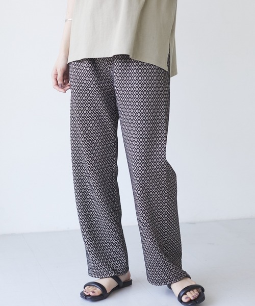 ELENCARE DUE（エレンカーレデュエ）の「・ELENCARE DUE ジャカードイージーパンツ＊（その他パンツ・レディース・ブラック/イエロー/アイボリー/ラベンダー・FREE）」の3枚目の写真