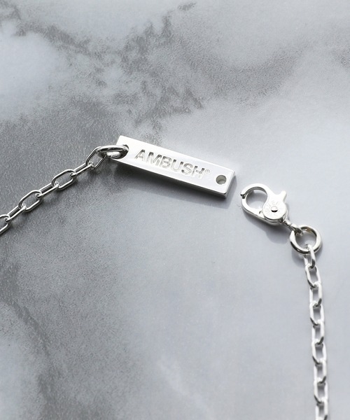 AMBUSH（アンブッシュ）の「BUNNY CHARM NECKLACE 12111387