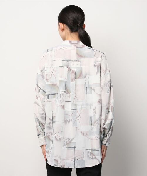 Per sist ence（パーシエンス）の「Per sist ence/パーシエンス　ノーカラーオーバーサイズシャツ（シャツ/ブラウス・レディース・グレー/パープル・FREE）」の4枚目の写真