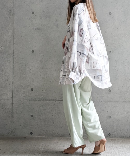 Per sist ence（パーシエンス）の「Per sist ence/パーシエンス　ノーカラーオーバーサイズシャツ（シャツ/ブラウス・レディース・グレー/パープル・FREE）」の15枚目の写真