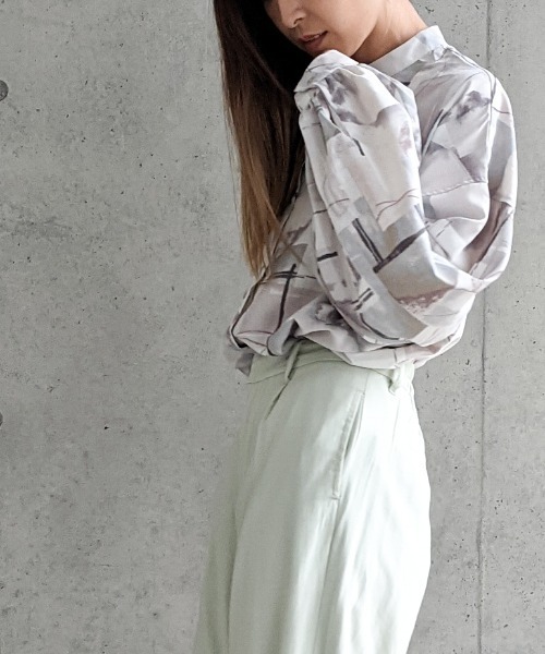 Per sist ence（パーシエンス）の「Per sist ence/パーシエンス　ノーカラーオーバーサイズシャツ（シャツ/ブラウス・レディース・グレー/パープル・FREE）」の5枚目の写真